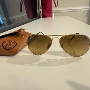 Ray-Ban Aviator Sunglasses Gold Frame Brown Lenses